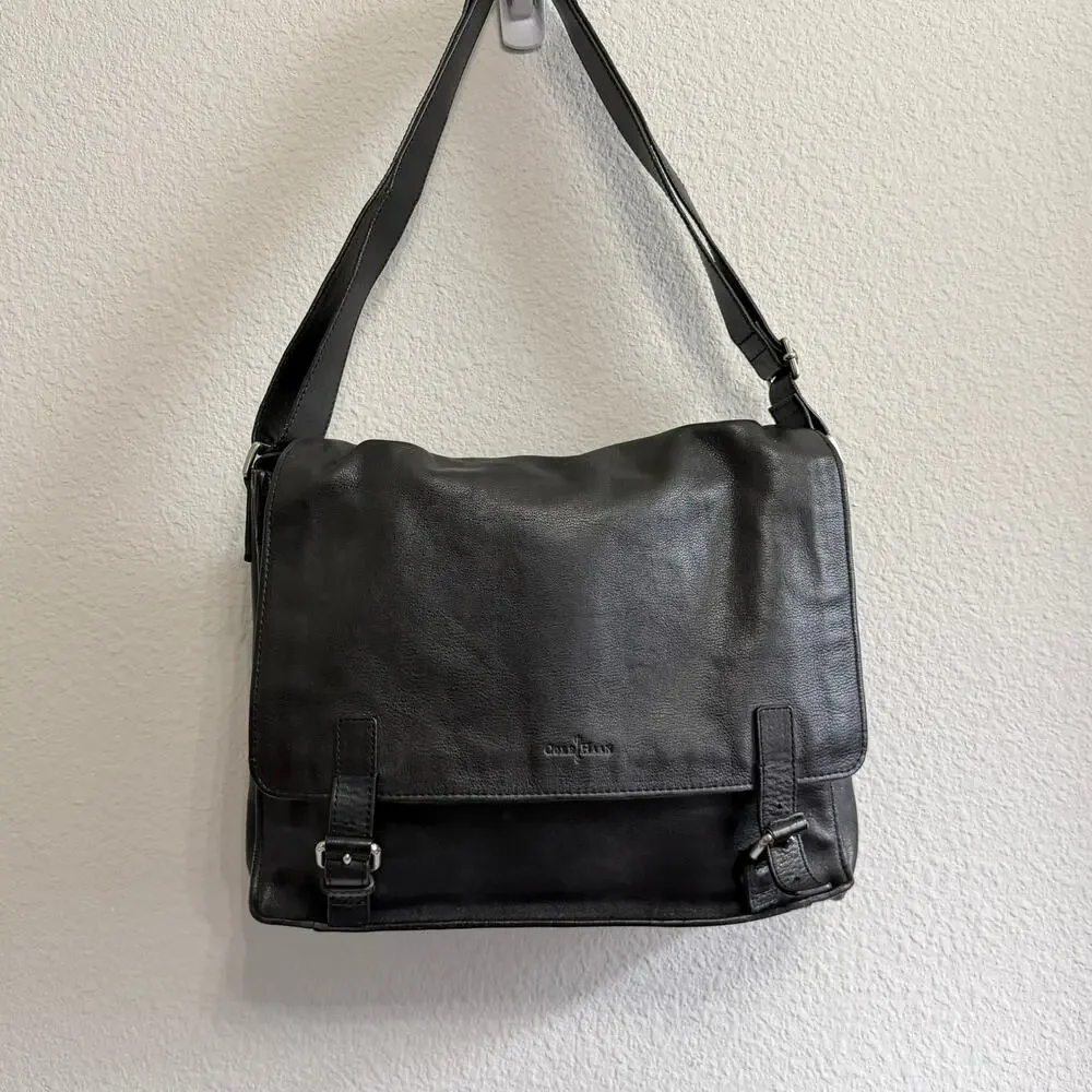 Cole Haan Black Leather Messenger Laptop Bag Briefcase Crossbody Work Travel